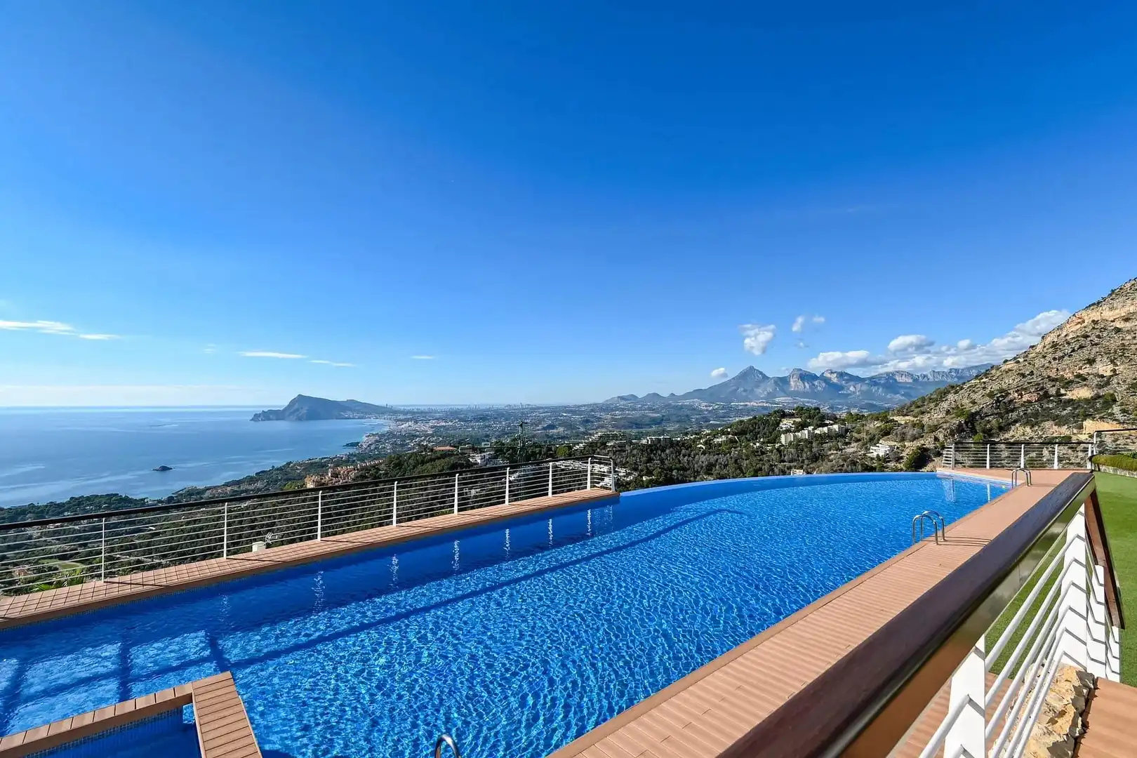 Ático con piscina en venta en Altea Hills