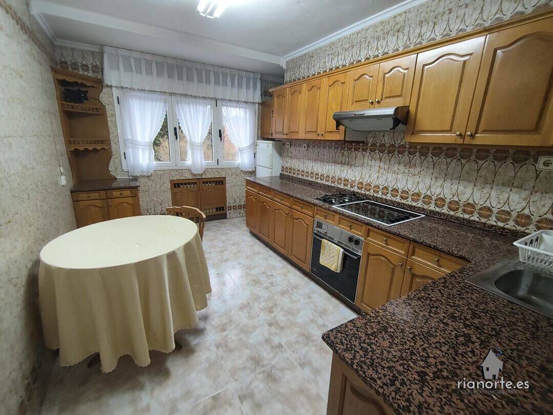 Flat to rent in Calle Antonio Antuña, 4, Riaño - Los Barros