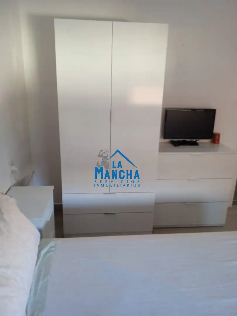 Bedroom of Flat for sale in Almansa  with Furnished and Balcony
