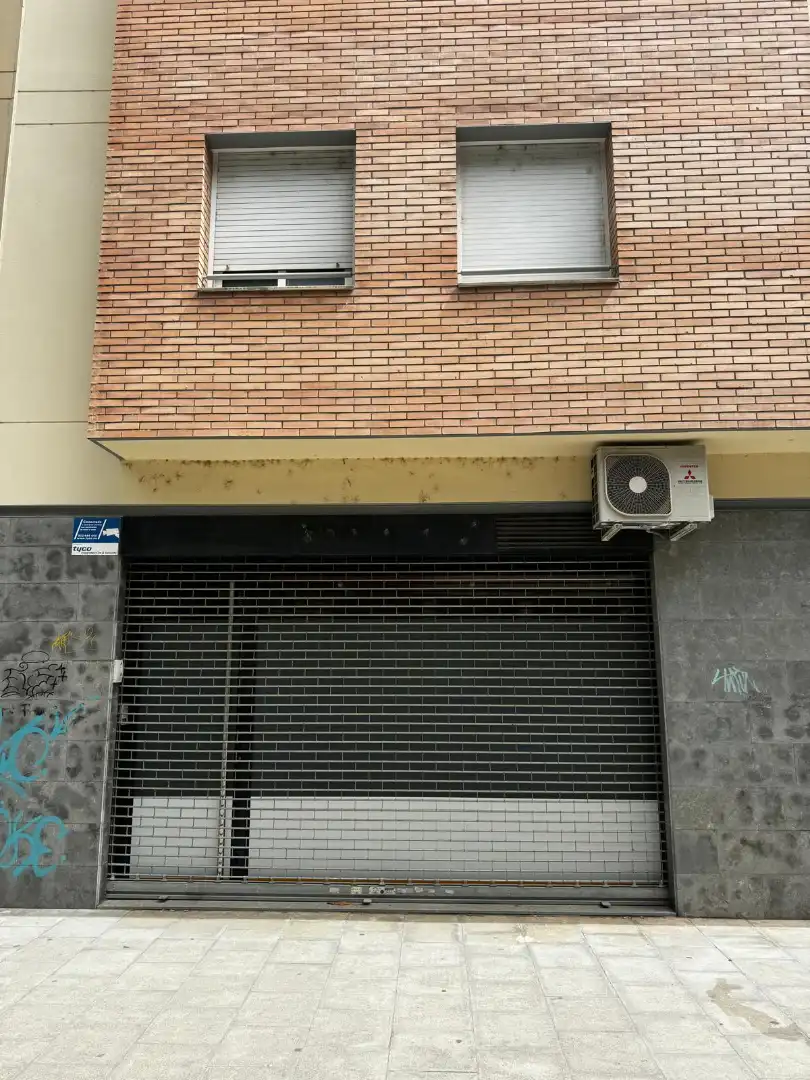 Local comercial en alquiler en Carrer de Bernat Boades 23, imagen 3