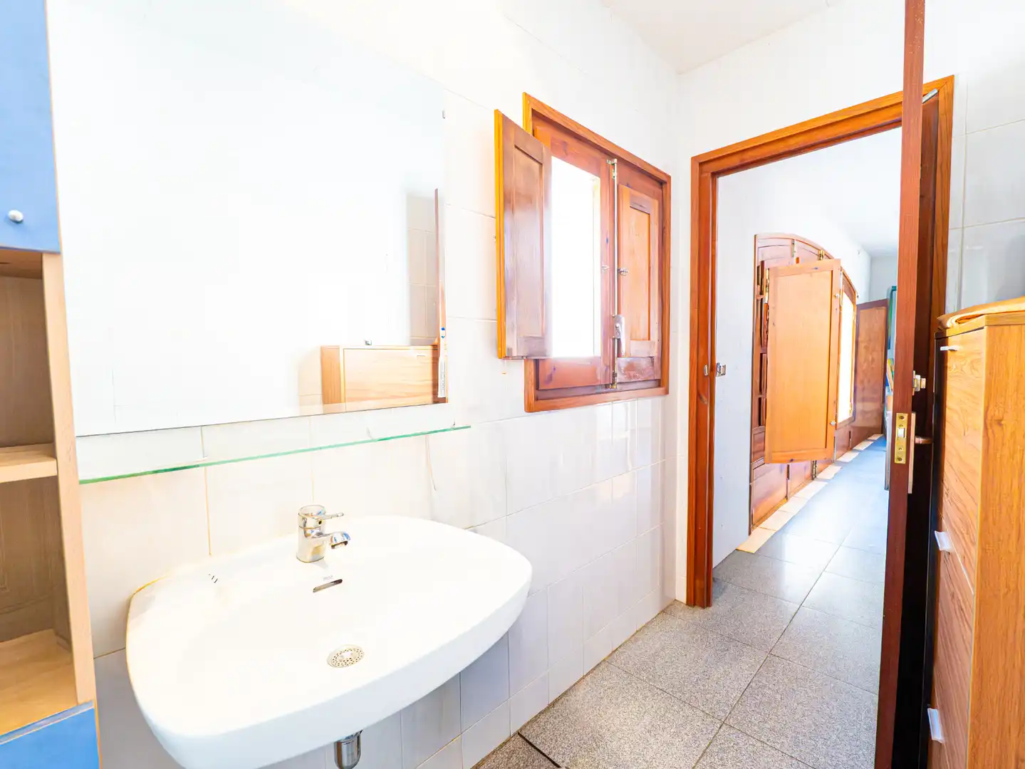 Badezimmer von Gebäude zum Verkauf in L'Arboç