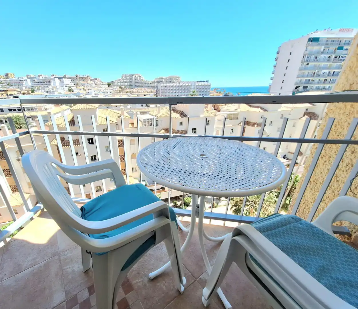 Monolocale con piscina in vendita a Avenida MANUEL MENA PALMA