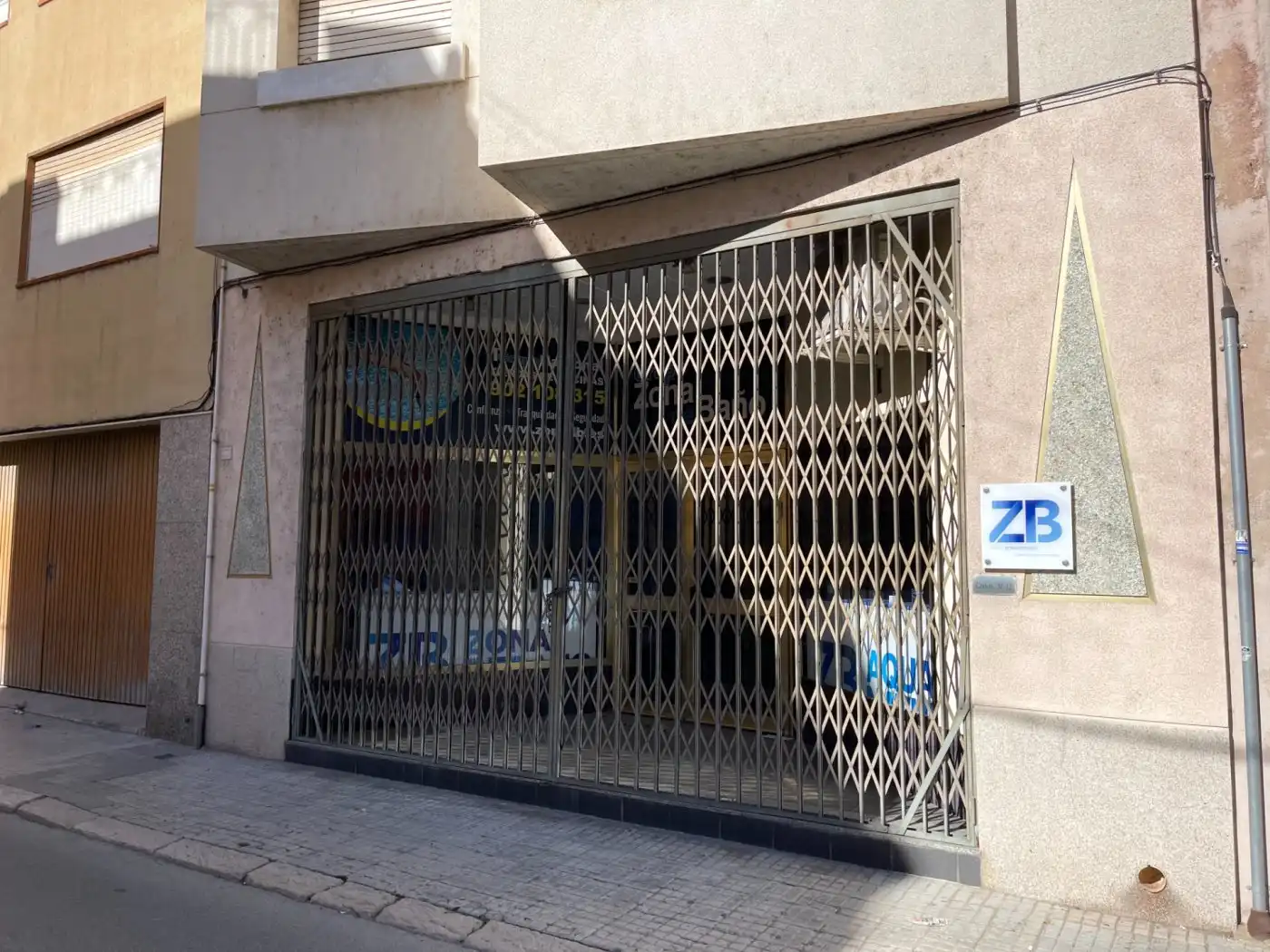 Local comercial en venta en Casc Antic