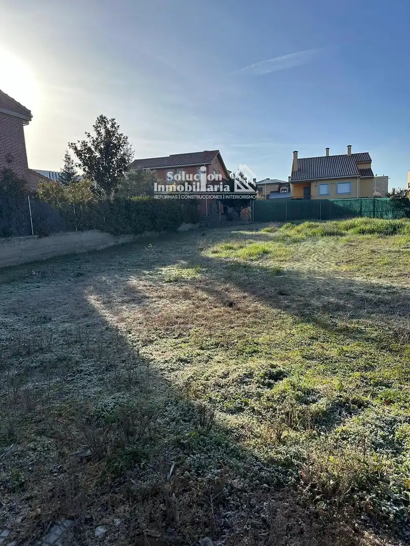 Residential land for sale in Villamayor, imagen 6
