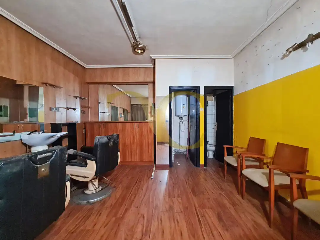 Local en venta en Gijón 