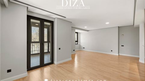 Foto 3 von Wohnung zur Miete in De la Habana, El Viso, Madrid Capital