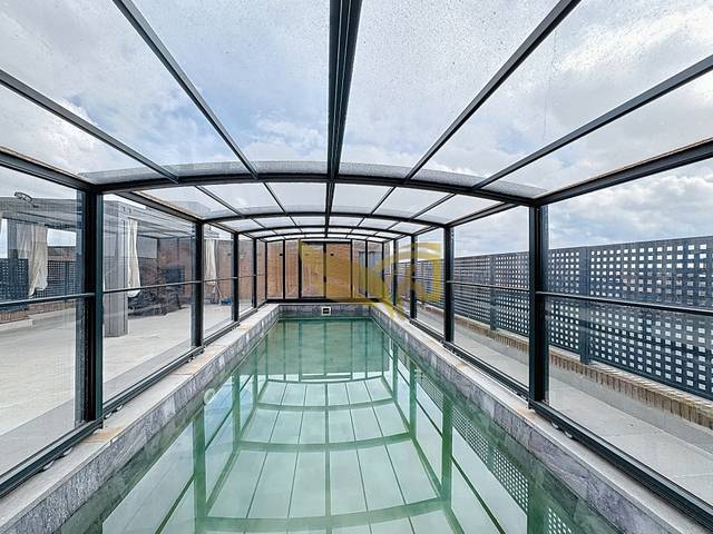 Casa adosada en Venta en La Finca