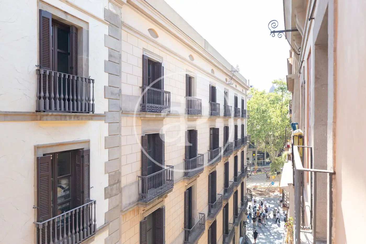 Vista exterior de Pis en venda en Barcelona amb Aire condicionat, Calefacció i Moblat