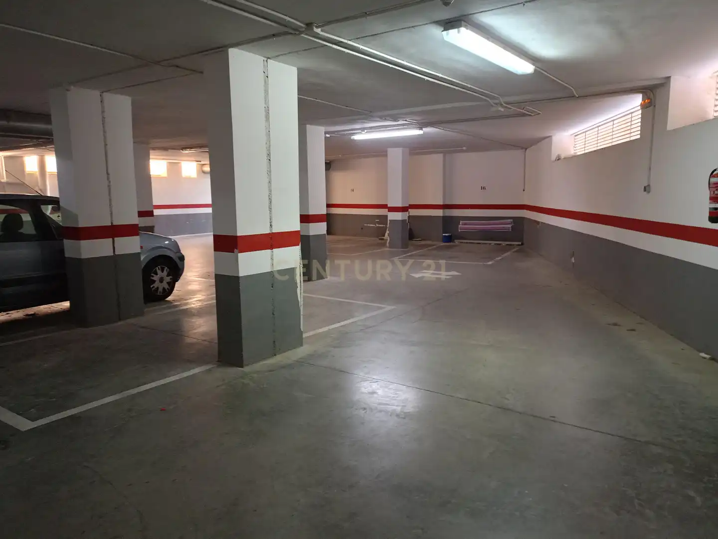 Parkplatz von Garage zum Verkauf in Riba-roja de Túria