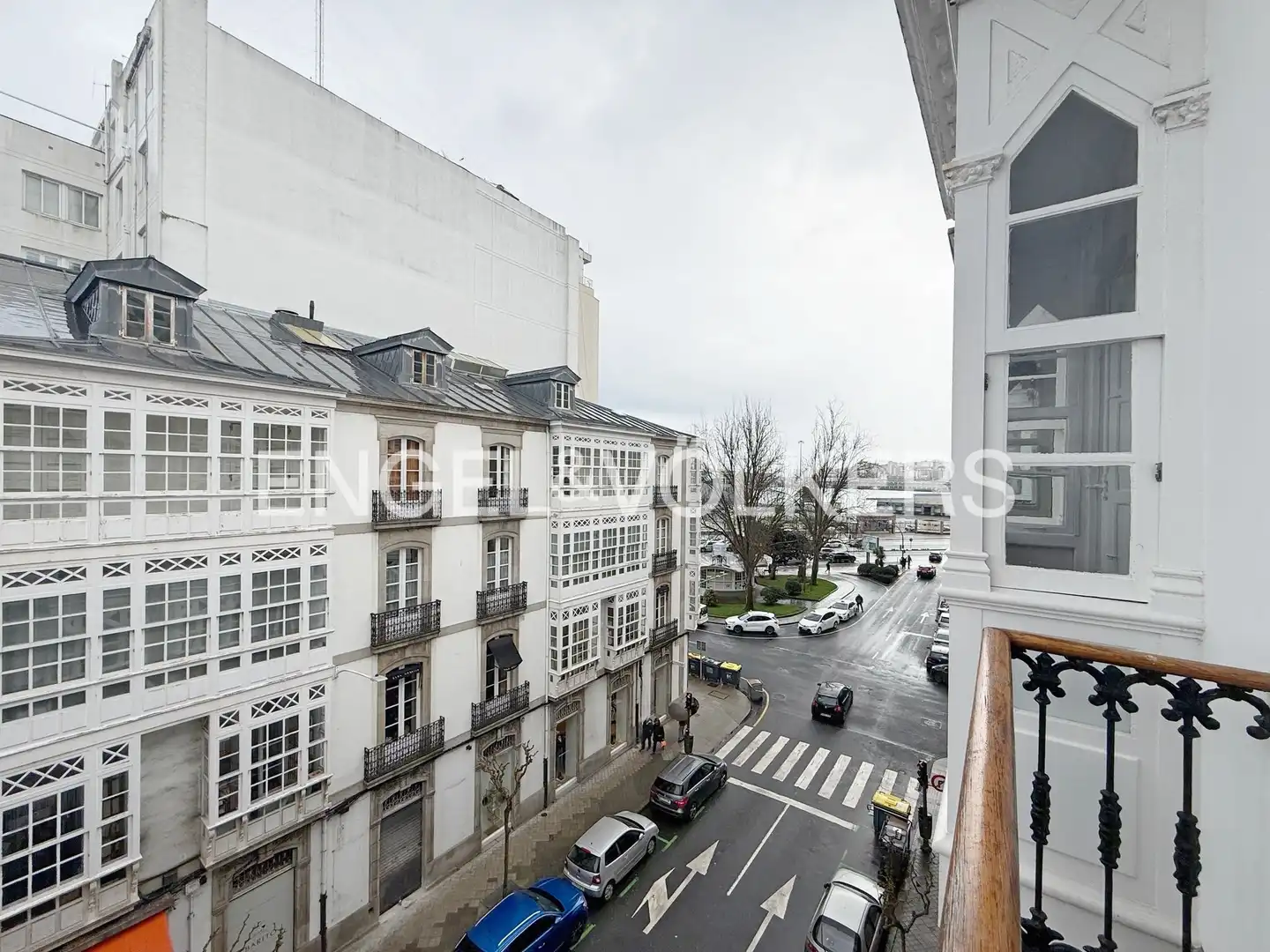 Vista exterior de Piso de alquiler en A Coruña Capital  con Calefacción, Parquet y Balcón