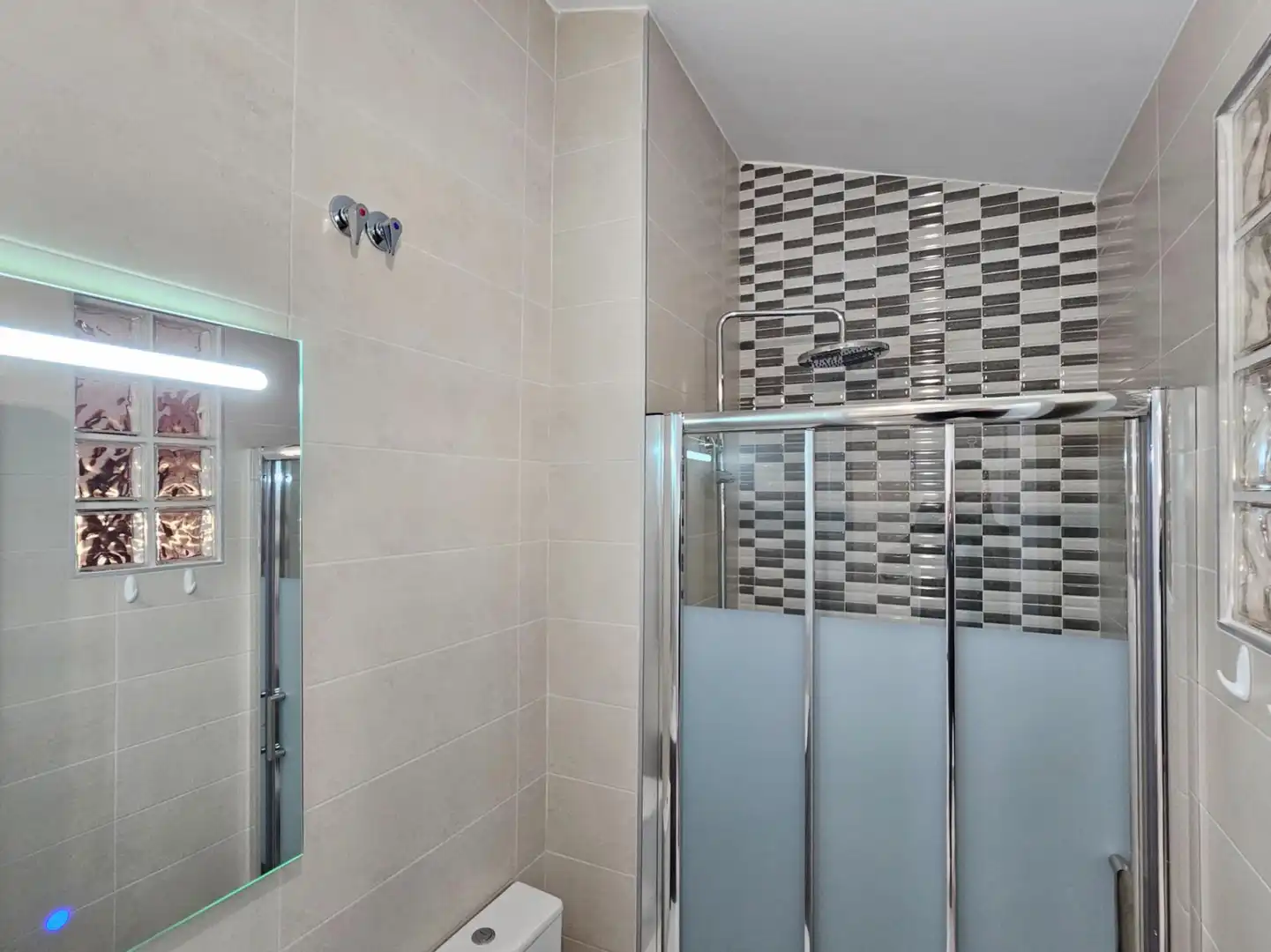 Bathroom of Detached homes for rent in Castellón de la Plana / Castelló de la Plana  with Heating, Terrace and Furnished