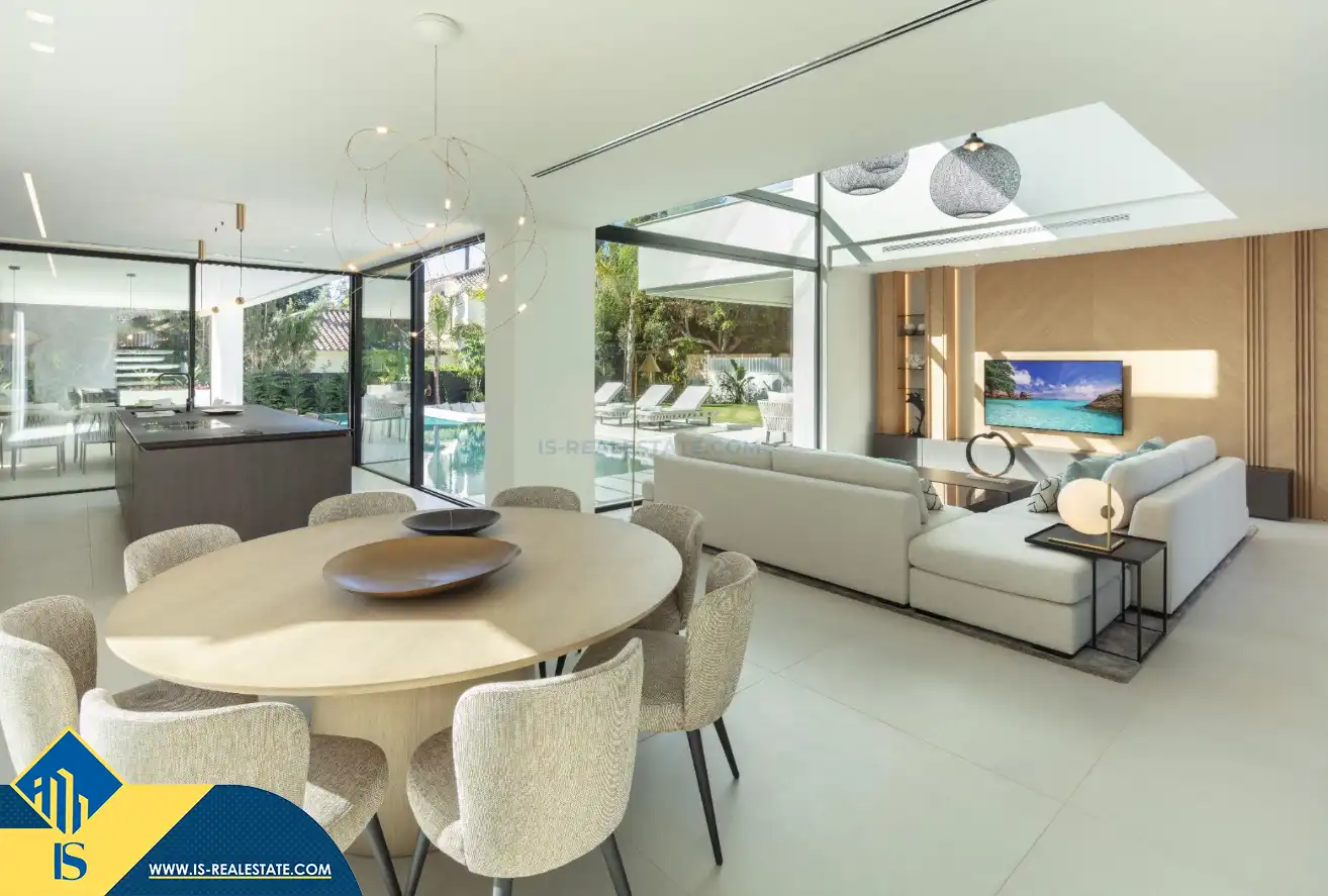 Chalet con piscina en venta en Nueva Andalucía, imagen 7