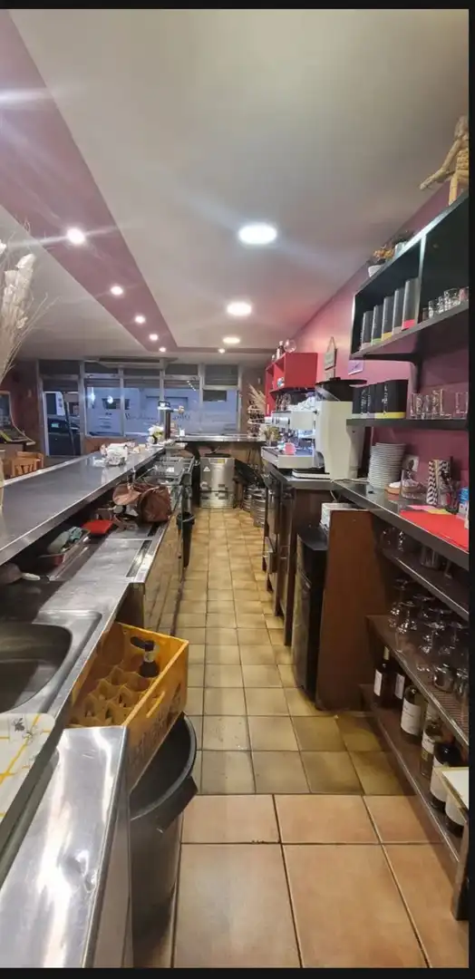 Local comercial en alquiler en Calle Artekale, imagen 5