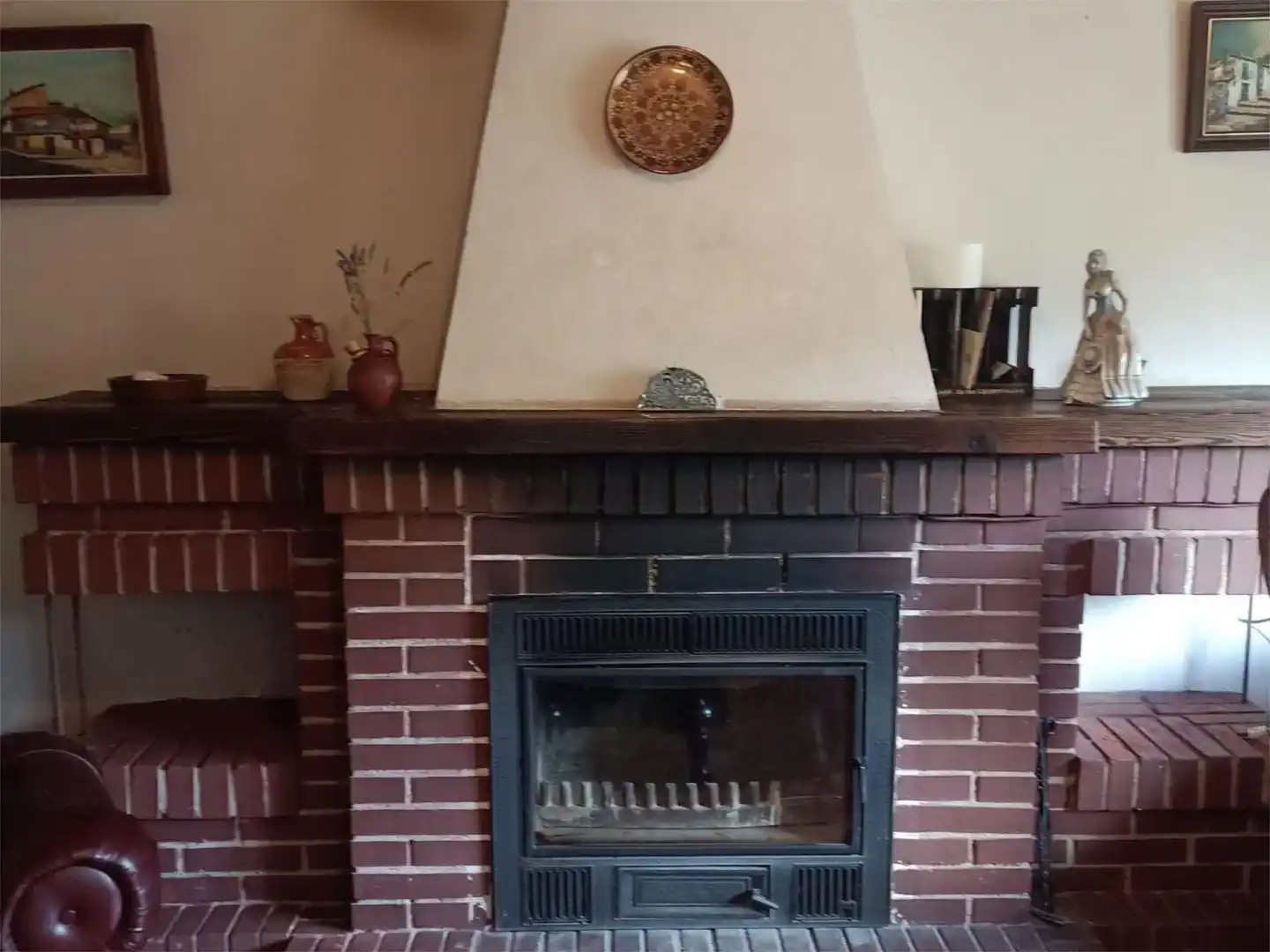 Sala d'estar de Casa o xalet en venda en Valdelugueros amb Terrassa
