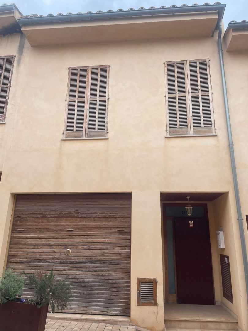 Vista exterior de Casa o xalet en venda en Campanet amb Jardí privat, Terrassa i Piscina