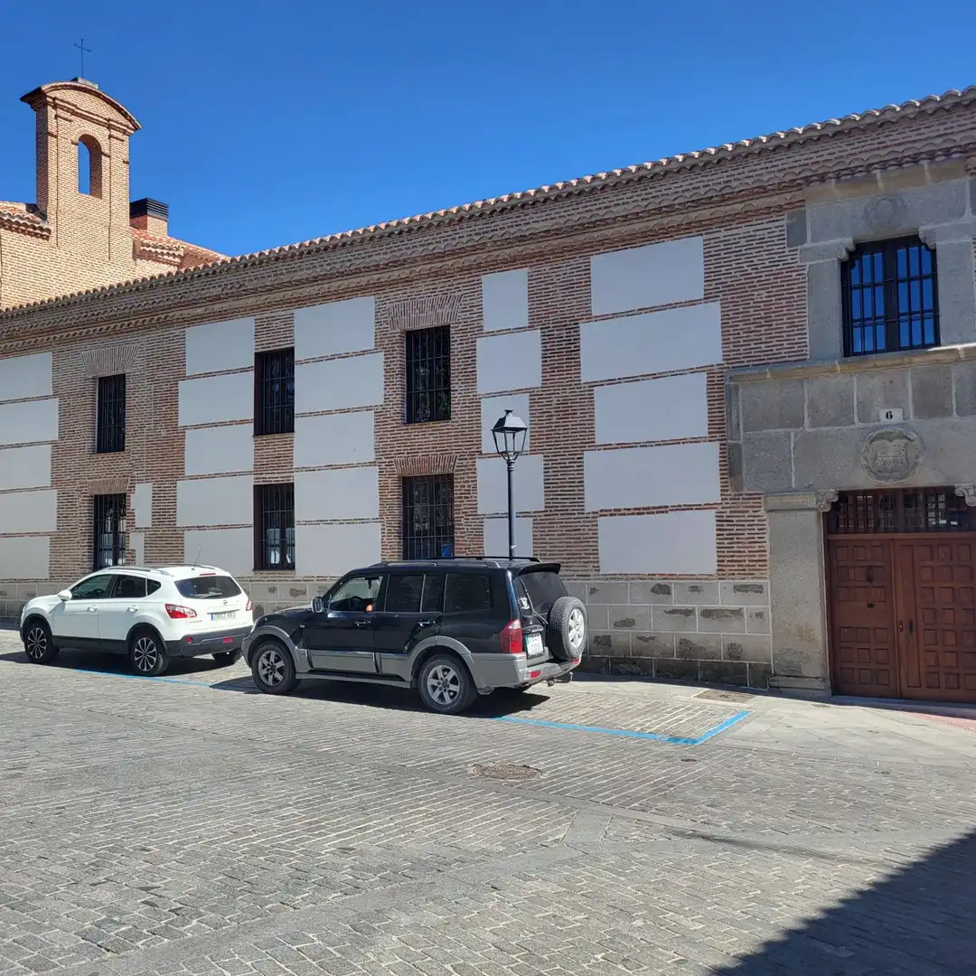 Vista exterior de Apartament de lloguer en Ávila amb Traster i Moblat