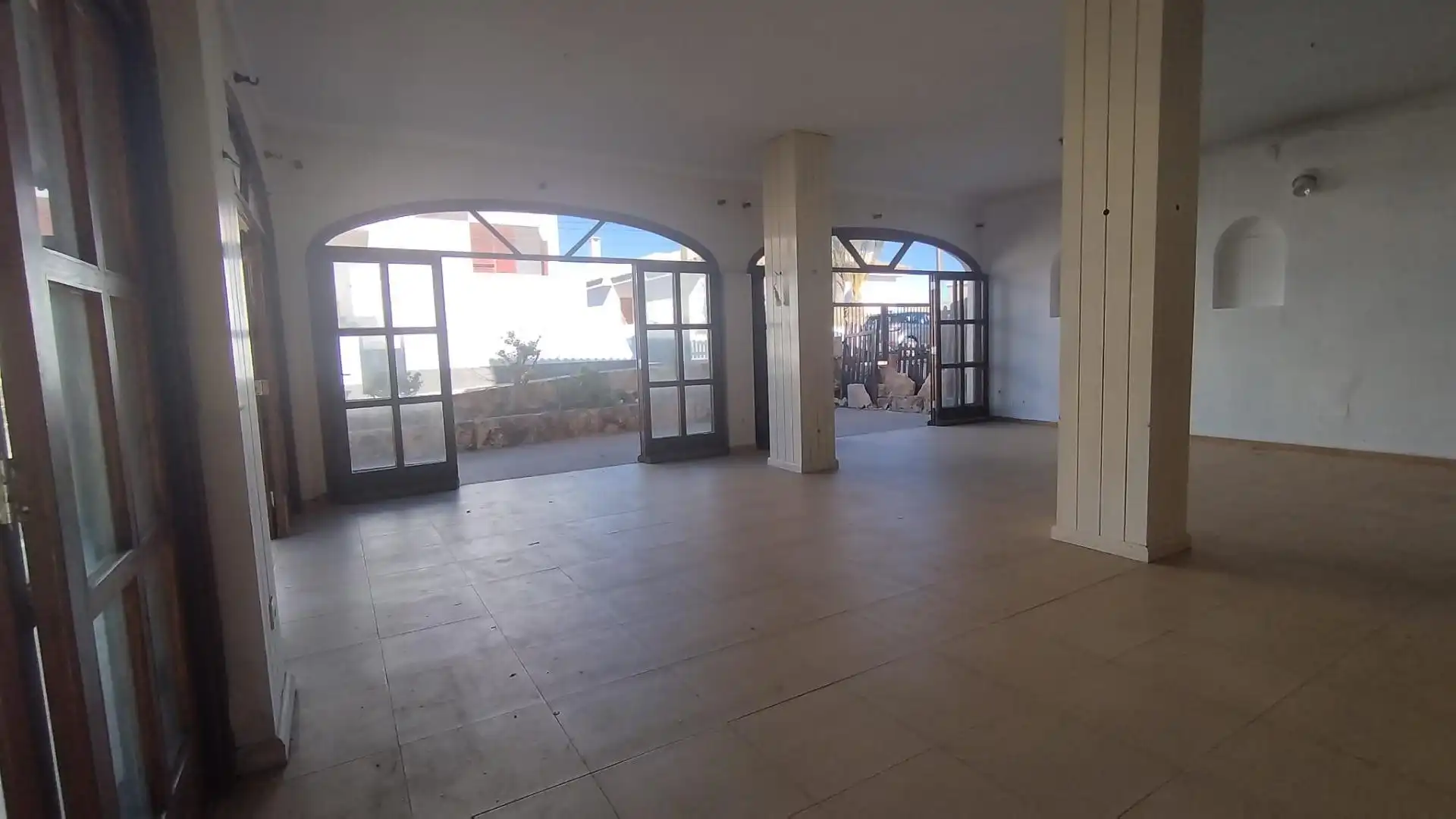 Commercial properties for rent in Sant Elm