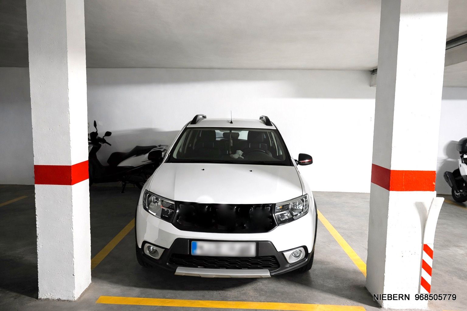 Aparcament de Pis en venda en Cartagena amb Aire condicionat, Moblat i Balcó