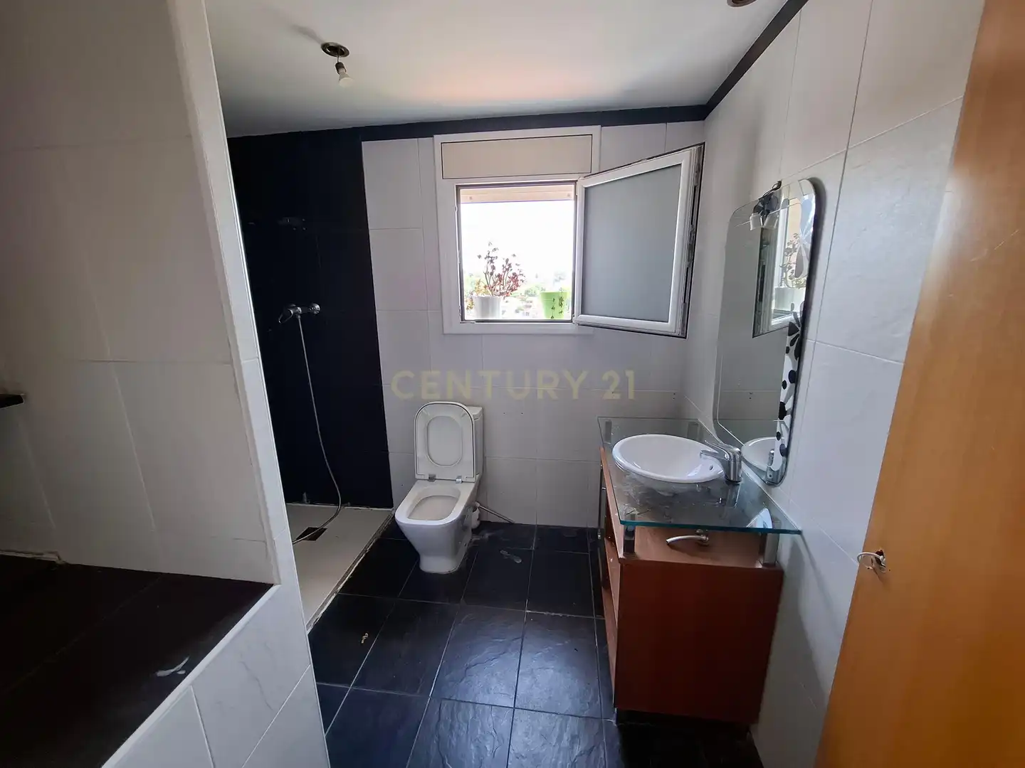 Bany de Casa o xalet en venda en Rubí