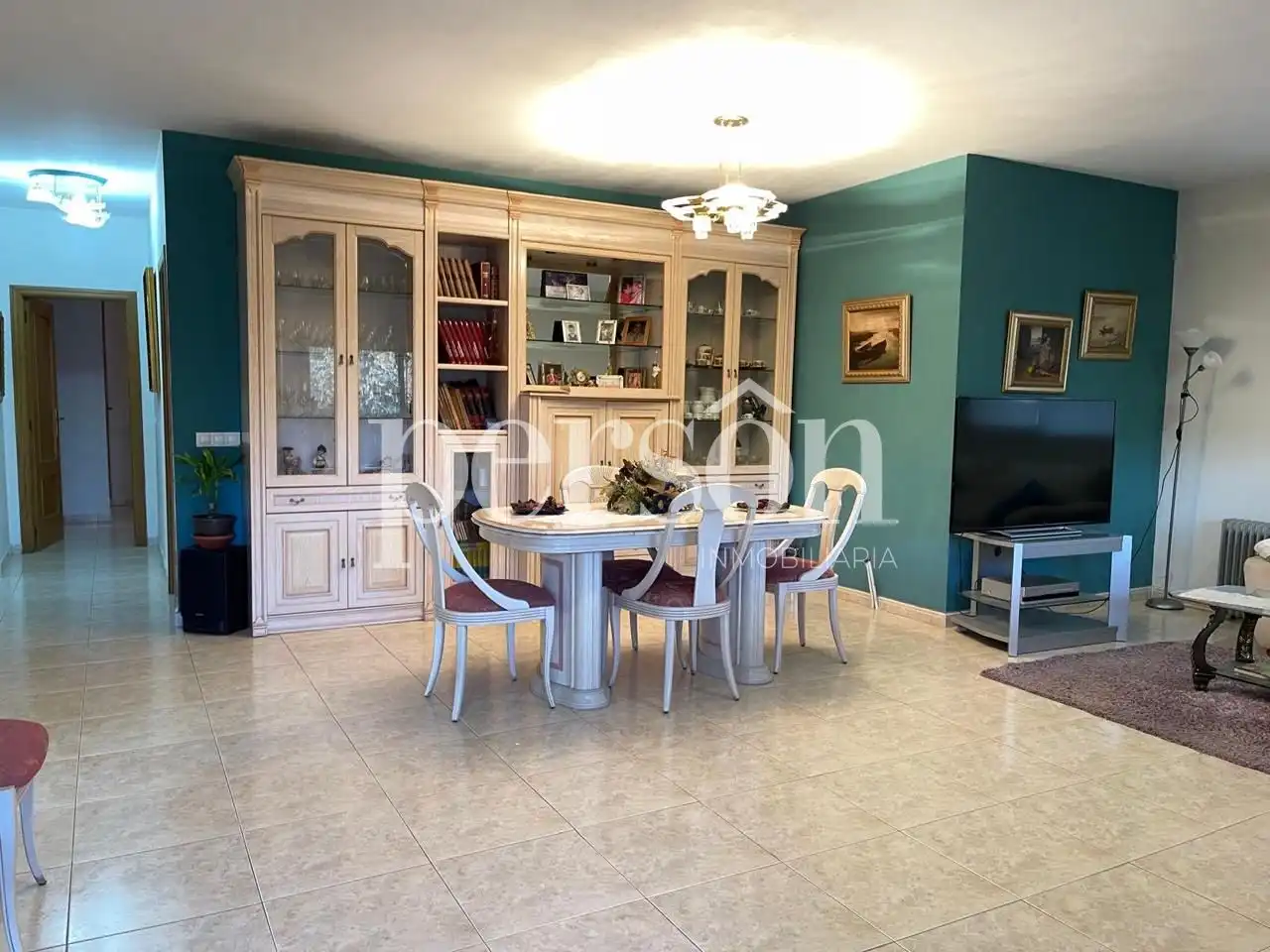 Sala d'estar de Casa o xalet en venda en Godelleta amb Terrassa i Piscina