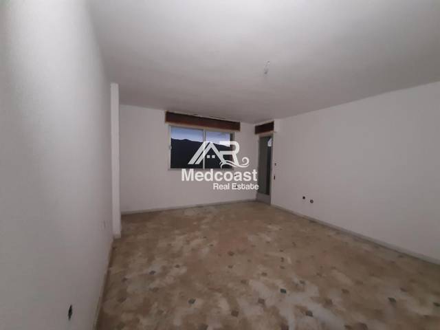 Piso en Venta en Almeria en Macael