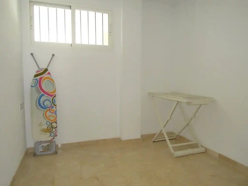 Habitación de Apartamento en venta en L'Alfàs del Pi con Aire acondicionado, Calefacción y Terraza