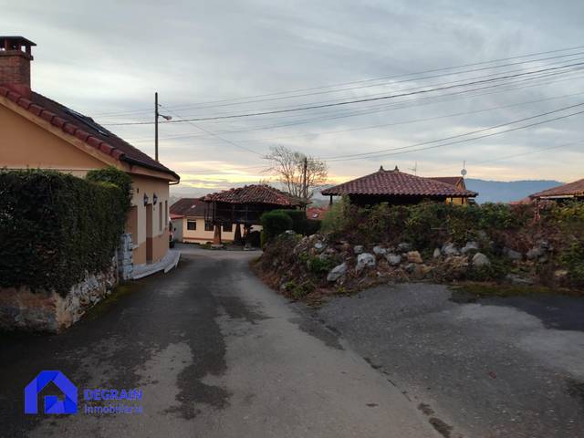 Terreno en Venta en Oviedo - LUGIDO en Parroquias Sur - La Manjoya