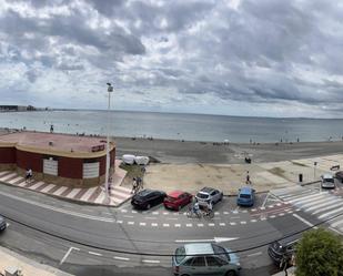 Vista exterior de Apartament de lloguer en Santa Pola amb Terrassa i Balcó