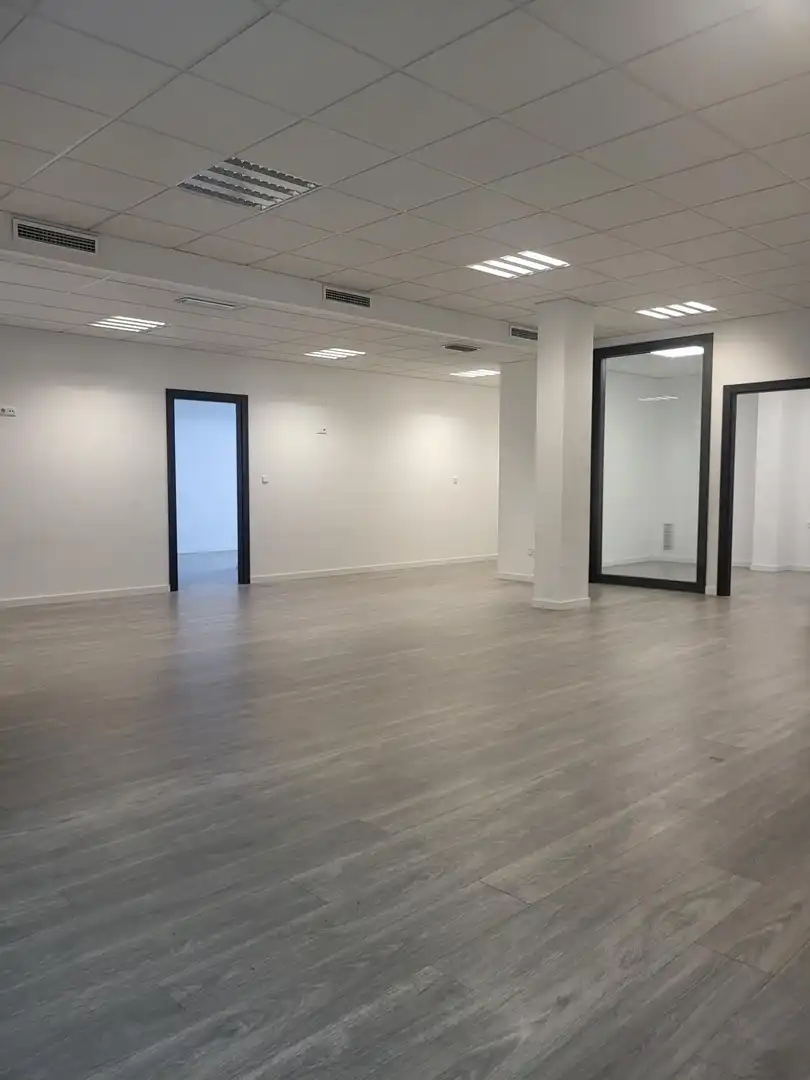 Local comercial en alquiler en de Rafael Alberti