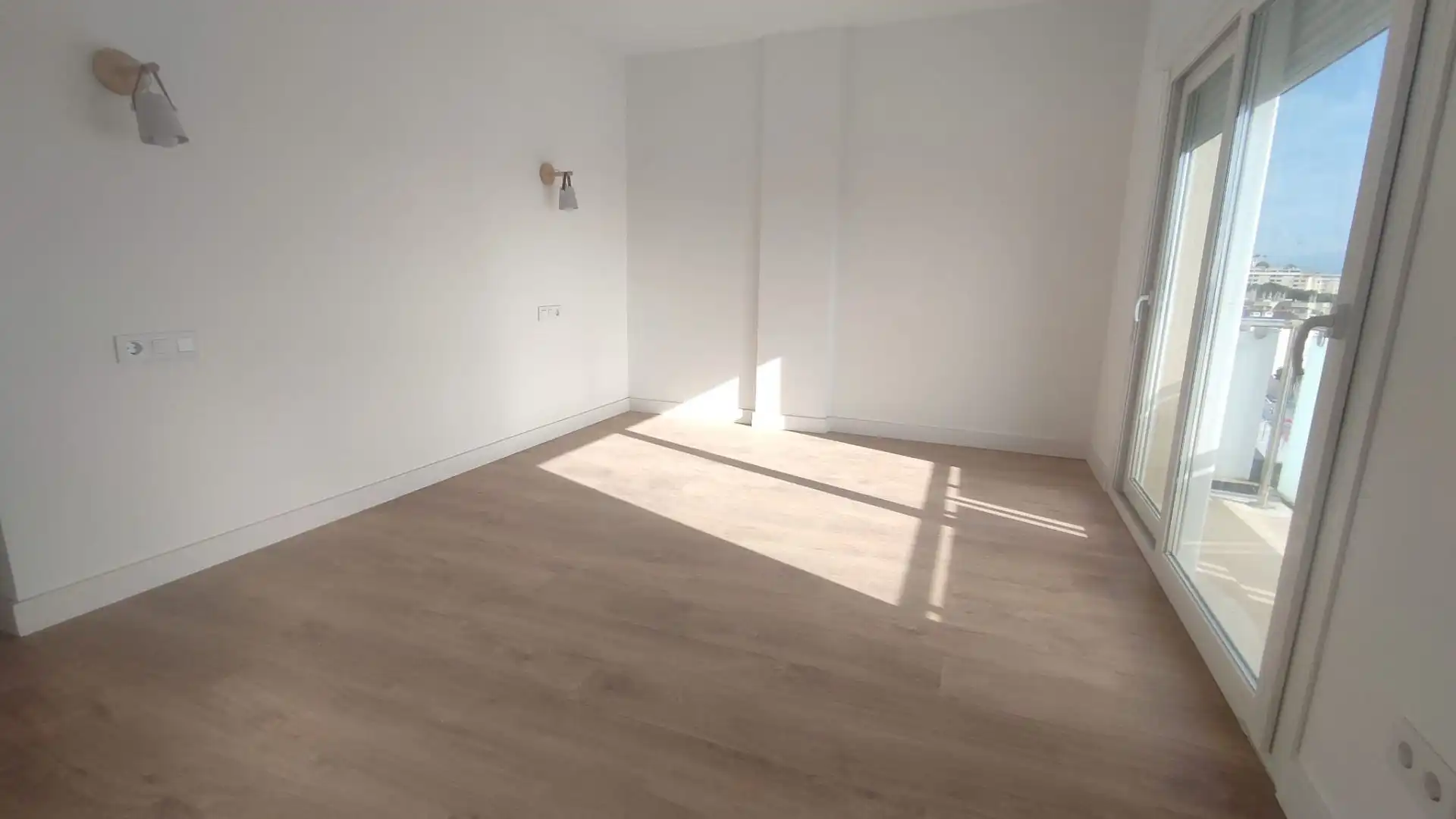 Schlafzimmer von Maisonette zum Verkauf in Torremolinos mit Klimaanlage, Terrasse und Abstellraum