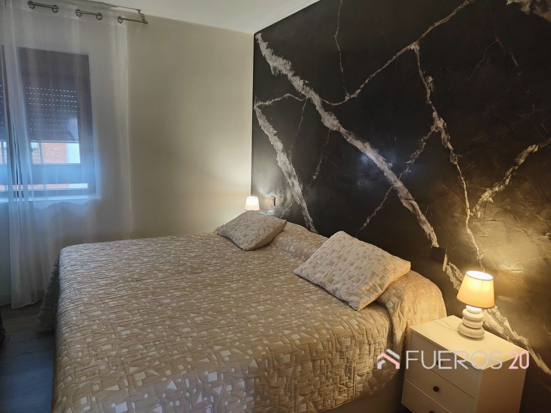Bedroom of Flat for sale in Santoña  with Heating and Furnished