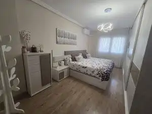 Dormitori de Casa o xalet en venda en Ciudad Real amb Aire condicionat, Jardí privat i Terrassa