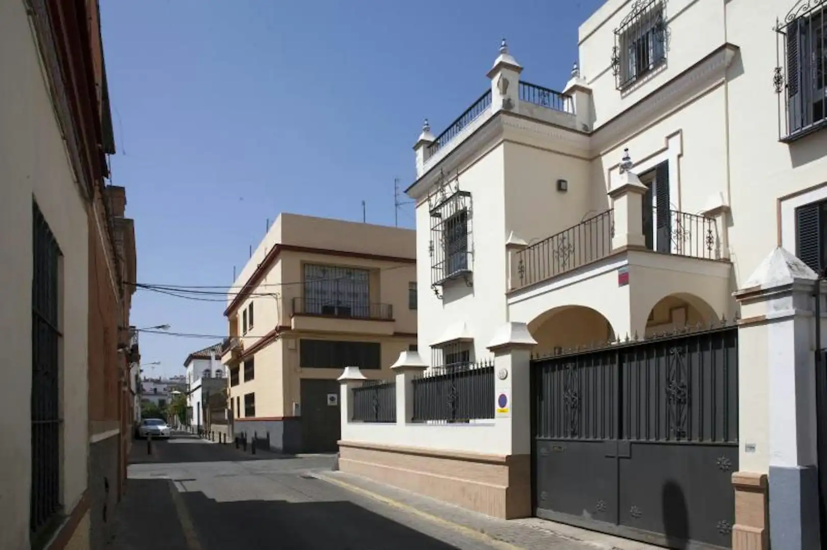 Vista exterior de Piso para compartir en Sevilla con Calefacción, Jardín privado y Amueblado