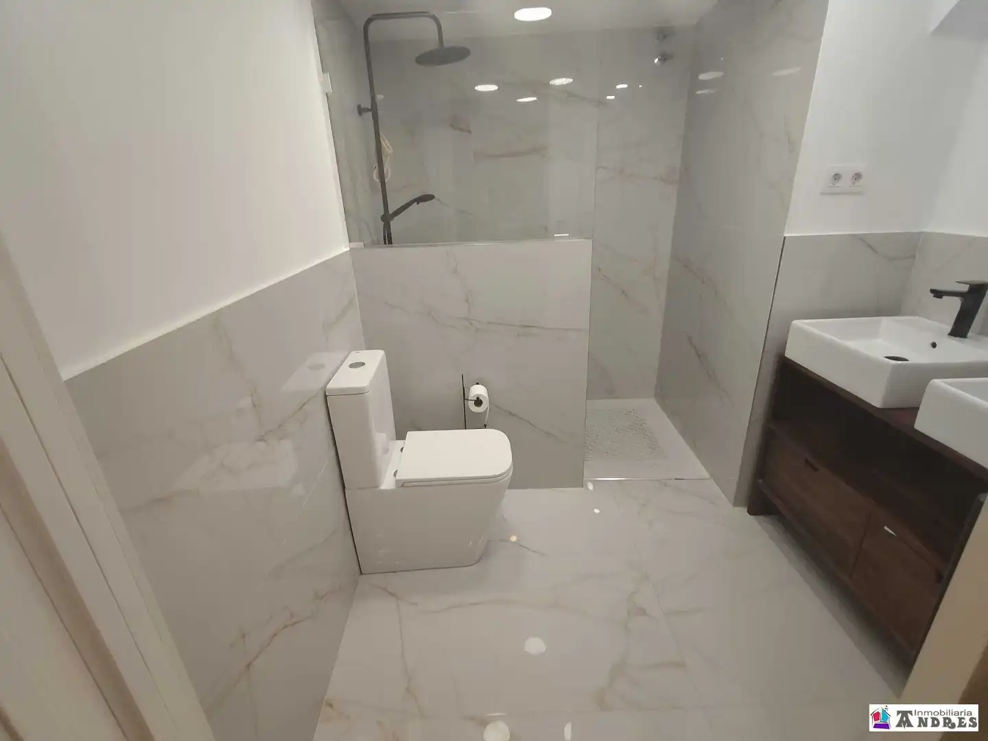 Baño de Dúplex en venta en Bermeo con Calefacción, Jardín privado y Parquet