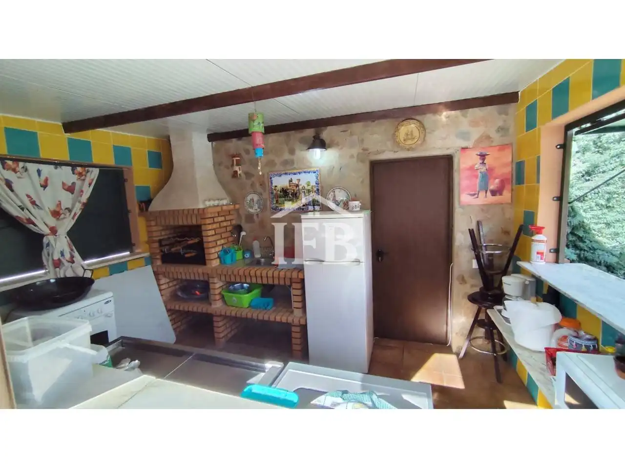 Kitchen of Country homes for sale in Valverde de Leganés  with Air Conditioner, Heating and Private garden