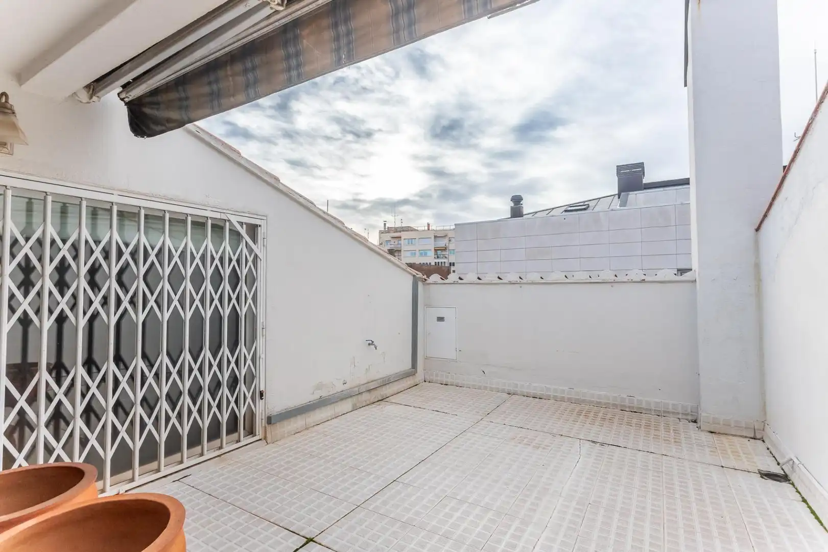 Terraza de Ático en venta en Terrassa con Aire acondicionado, Terraza y Trastero