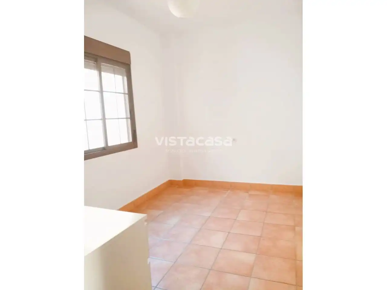 Habitación de Casa adosada de alquiler en Mairena del Alcor con Aire acondicionado, Calefacción y Terraza