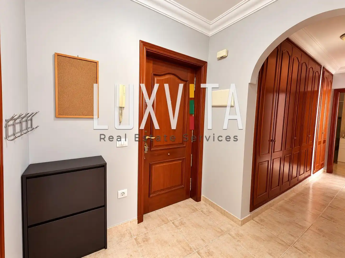 Flat for sale in Las Rosas
