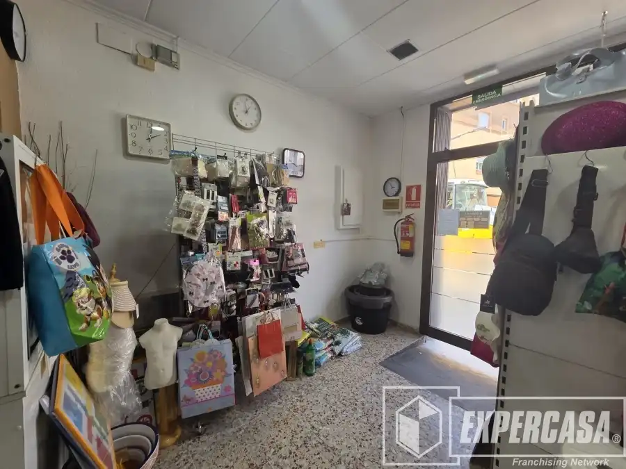 Local comercial en traspàs a Casc Urbà, imagen 12