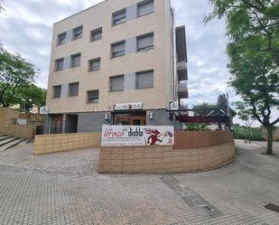 Vista exterior de Local de lloguer en Torredembarra amb Aire condicionat i Terrassa