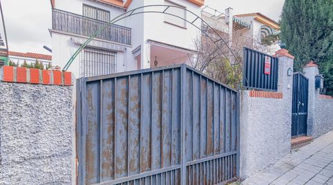 Foto 2 de Casa adosada en venta en Calle Boabdil, 4, La Zubia Ciudad, La Zubia