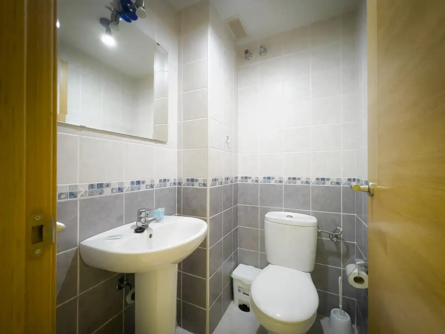 Baño de Piso de alquiler en Málaga con Aire acondicionado y Amueblado