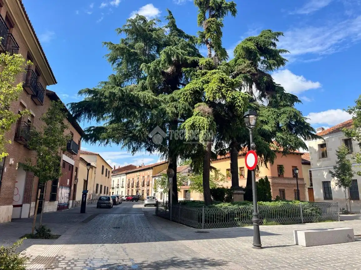 Vista exterior de Piso en venta en Alcalá de Henares con Aire acondicionado, Calefacción y Terraza