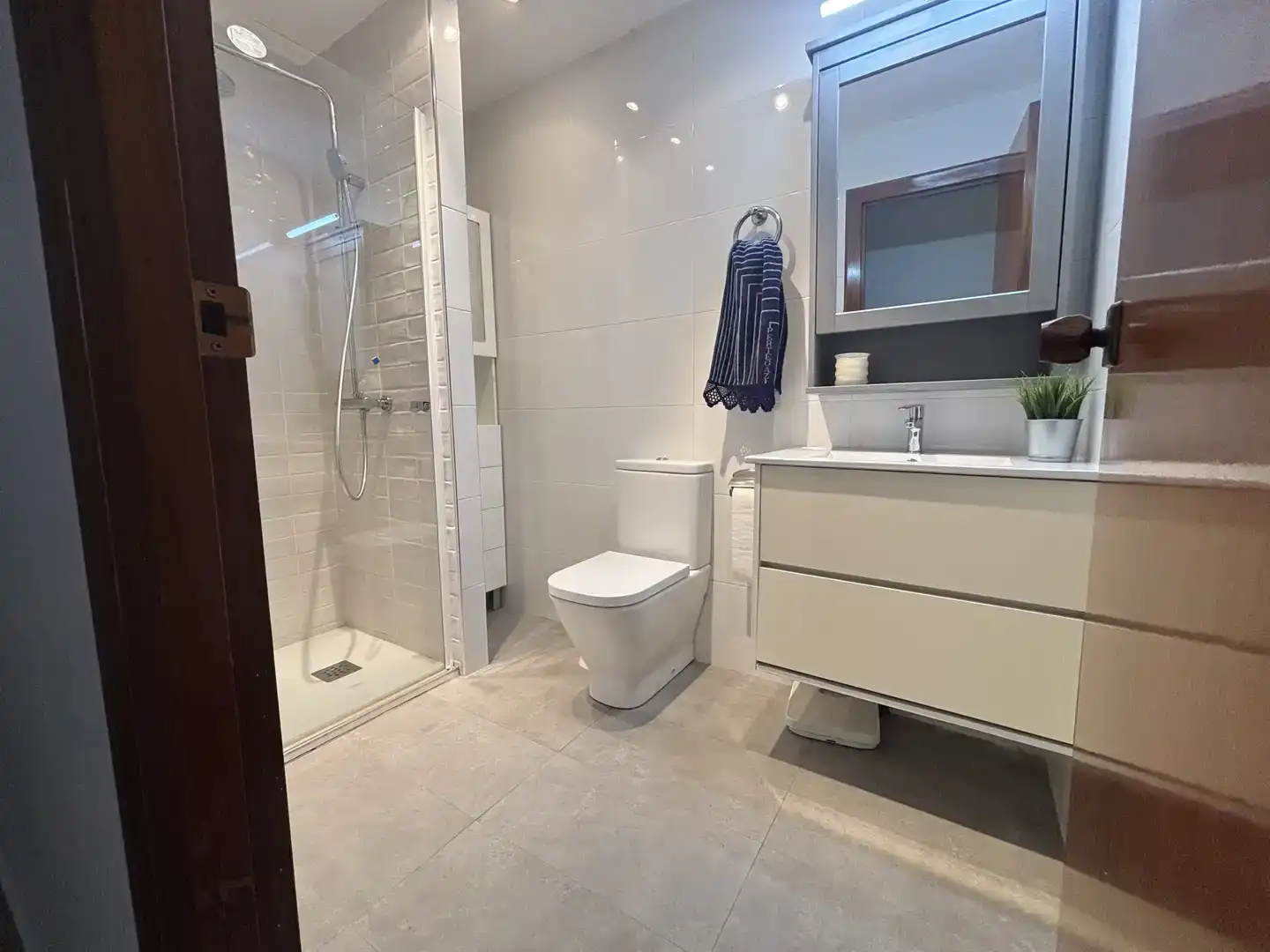 Badezimmer von Wohnung zur Miete in Faura, Valencia