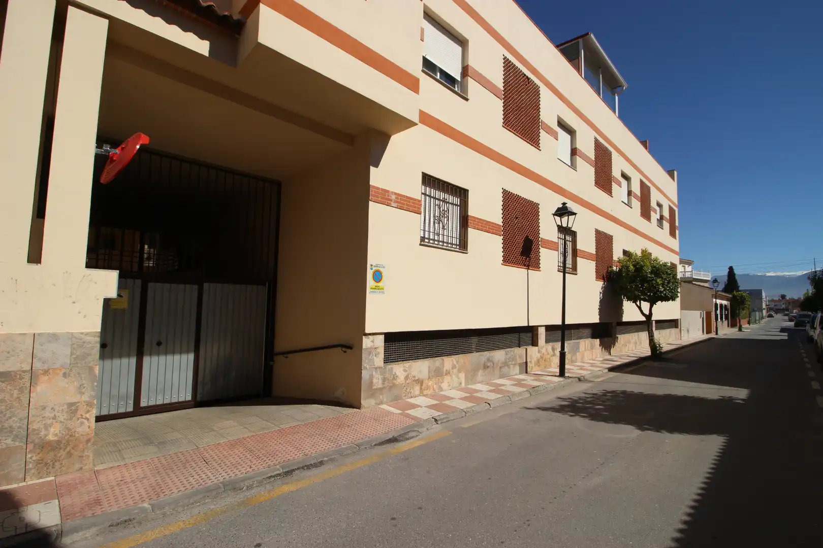 Vista exterior de Garaje en venta en Churriana de la Vega