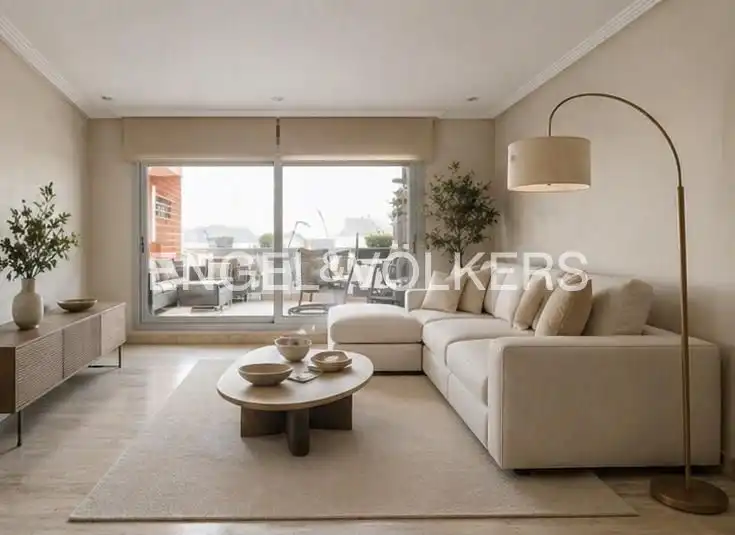 Living room of Flat for sale in Majadahonda  with Air Conditioner, Heating and Terrace
