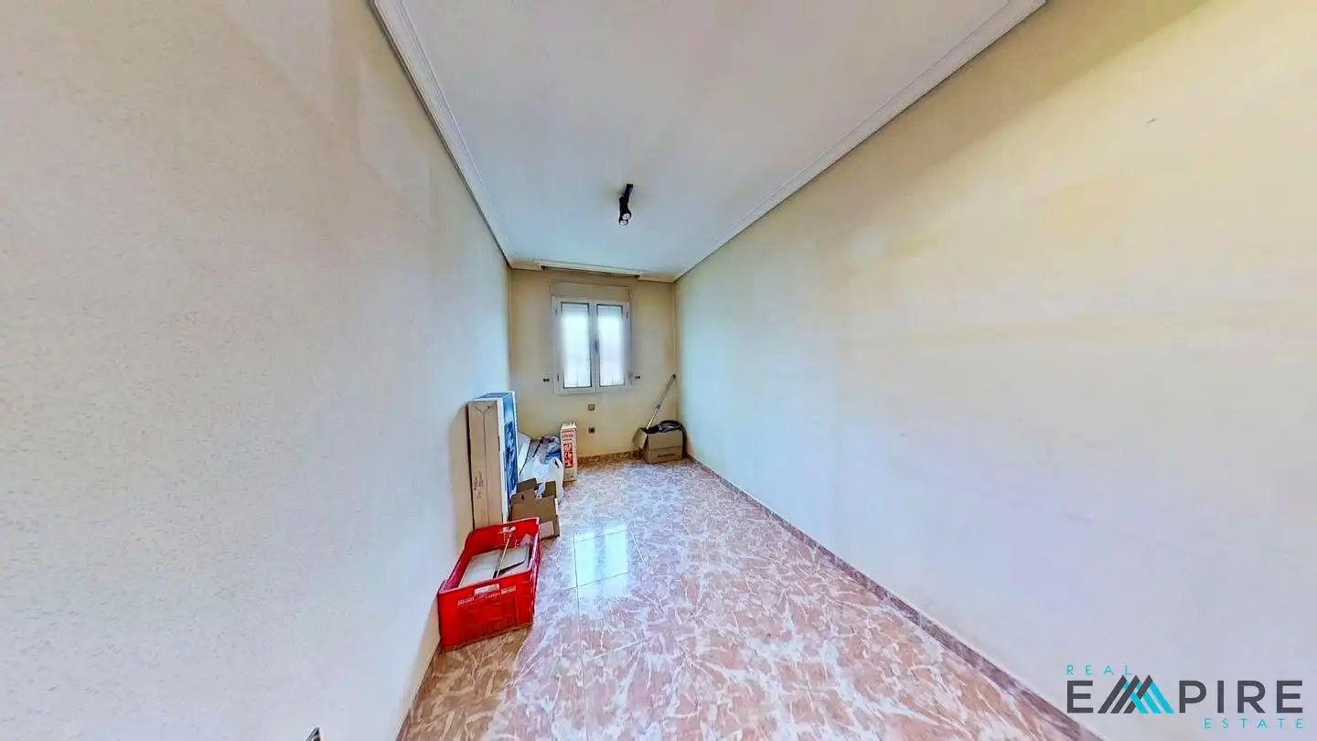 Casa o chalet en venta en Parla con Calefacción, Terraza y Amueblado