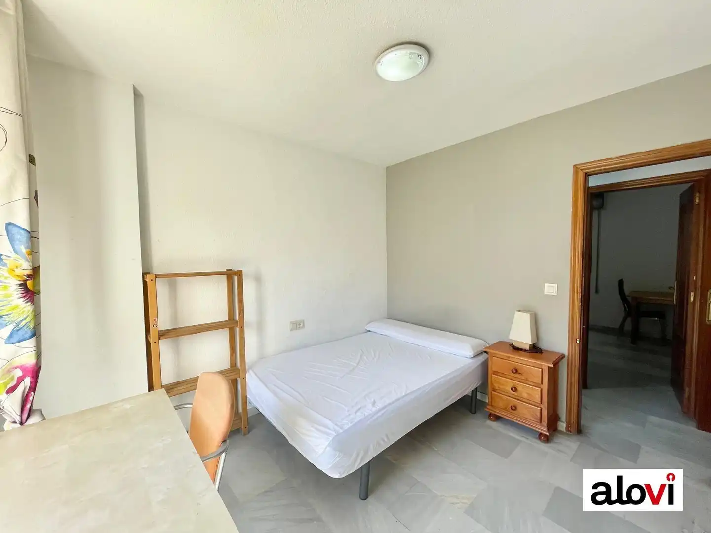 Schlafzimmer von Wohnung zur untervermieten in Granada mit Möbliert