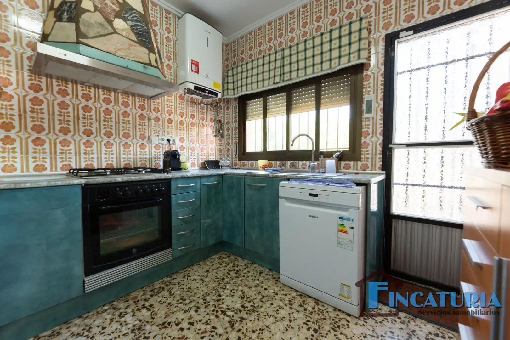 Cuina de Casa o xalet en venda en Vilamarxant amb Aire condicionat, Jardí privat i Terrassa