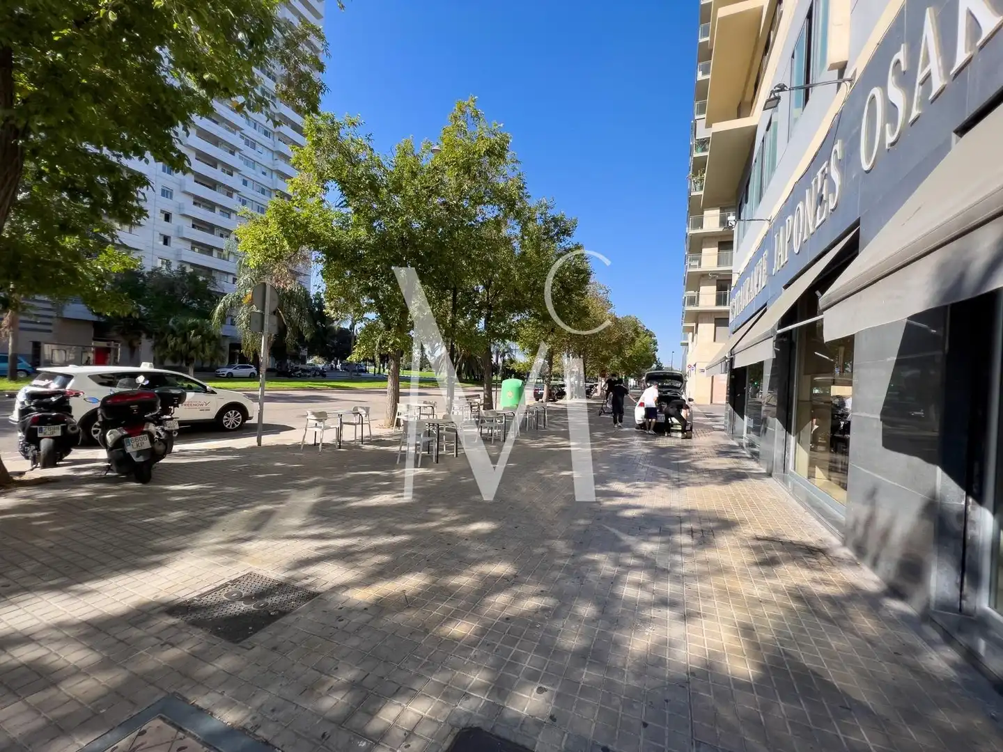 Vista exterior de Local de lloguer en Valencia